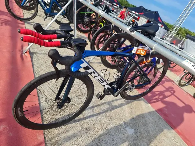 Trek Emonda SL5 — used bicycle for sale in Kuala Lumpur, Malaysia
