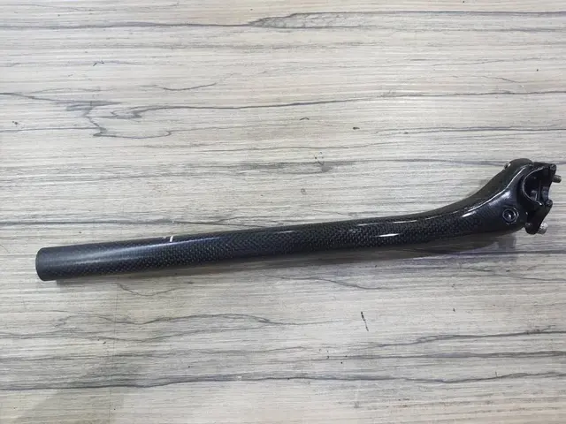Cannondale 25.4 carbon seatpost — brand new bicycle for sale in Johor, Malaysia