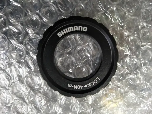 Shimano ori thru axle center lock ring 15/20mm - clearance sale — brand new bicycle for sale in Pulau Pinang, Malaysia