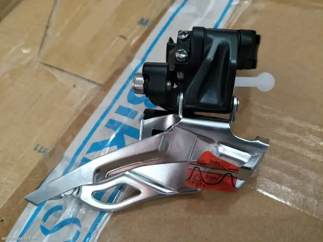 Shimano deore high clamp tripple fd - clearance sale — brand new bicycle for sale in Pulau Pinang, Malaysia