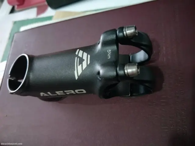 Alero ultralight 17degree 80mm stem - just used 1ride — used bicycle for sale in Pulau Pinang, Malaysia
