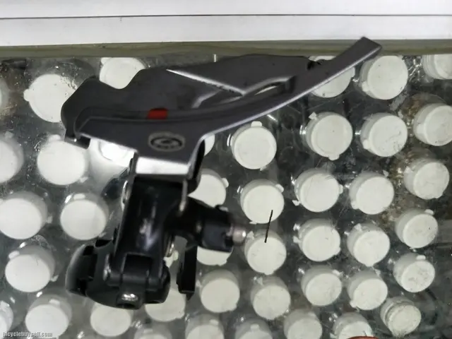 Shimano deore fd for tripple chainring - used tip top — used bicycle for sale in Pulau Pinang, Malaysia