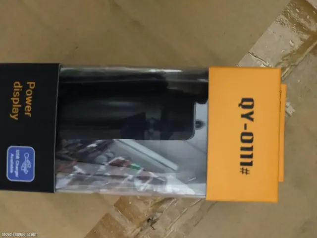 FRONT LAMP RECHARGEABLE USB - LAST PIECE CLEARANCE RM79 — brand new bicycle for sale in Pulau Pinang, Malaysia