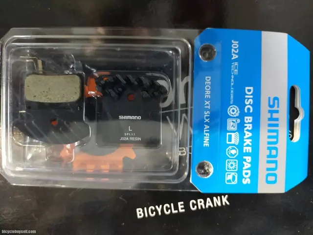 SHIMANO J02A RESIN PAD GUARANTEED ORIGINAL - STOCK END CLEARANCE — brand new bicycle for sale in Pulau Pinang, Malaysia