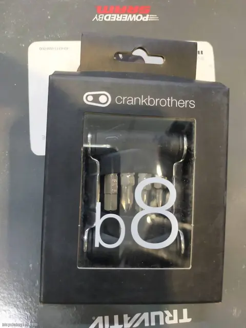 CRANK BROTHERS B8 POCKET TOOL SET KIT - SALES LAST UNIT GUARANTEED ORI — brand new bicycle for sale in Pulau Pinang, Malaysia
