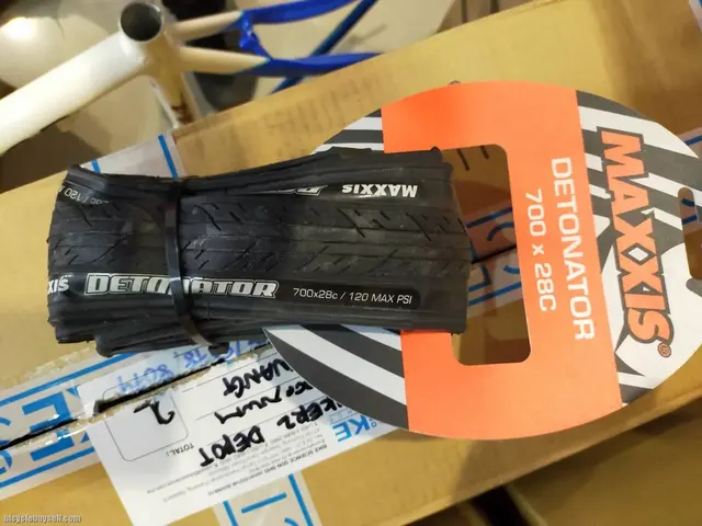 MAXXIS DETONATOR 28CX700 LAST UNIT CLEARANCE — brand new bicycle for sale in Pulau Pinang, Malaysia