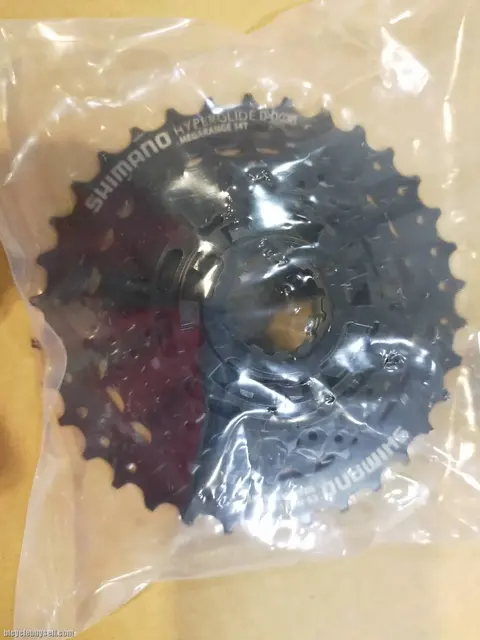SHIMANO 11-34T 9SPEED CASSETTE (GUARANTEED GENUINE PART) LAST UNIT CLEARANCE — brand new bicycle for sale in Pulau Pinang, Malaysia