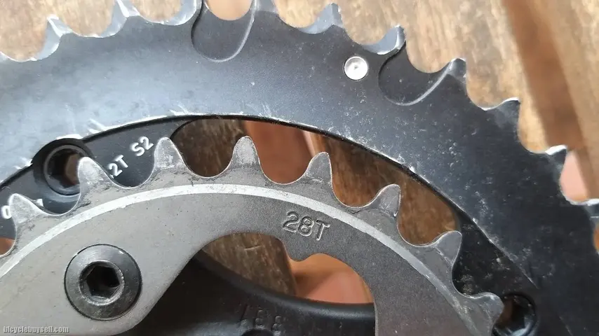 SRAM X9 Direct Mount Chainring Spider (with 42t and 28t Chainring) — used bicycle for sale in Pulau Pinang, Malaysia
