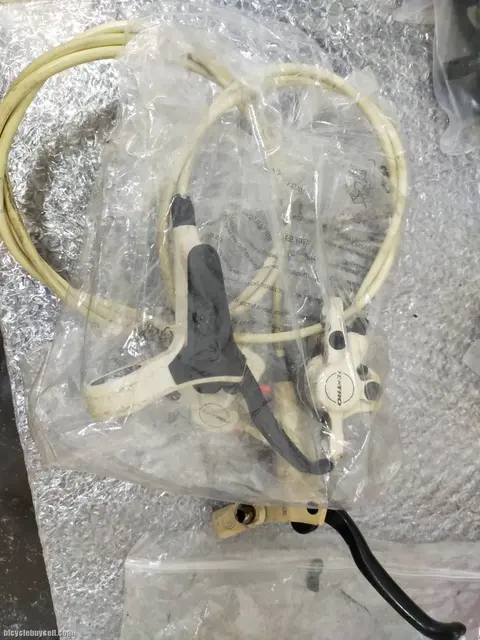 TEKTRO USED OLD BRAKE (NEED TO SERVICE) — used bicycle for sale in Pulau Pinang, Malaysia
