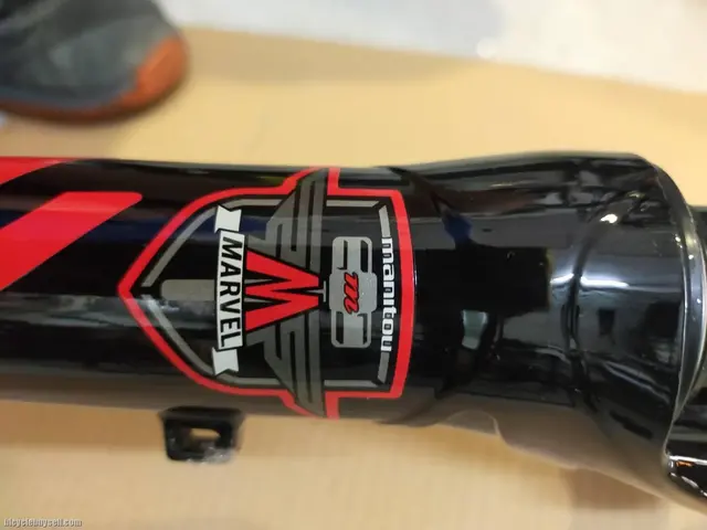 Manitou Marvel comp 2 1.7kg 100mm 27.5 fork last unit each clearance — brand new bicycle for sale in Pulau Pinang, Malaysia