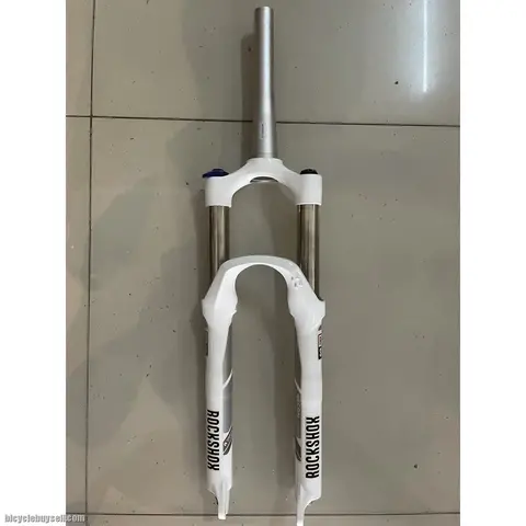 ROCK SHOX RECON 26ER TAPPERED STEERER 9MM QR DROP 120MM TRAVEL - LAST UNIT CLEARANCE TAKEN OUT FROM — brand new bicycle for sale in Pulau Pinang, Malaysia