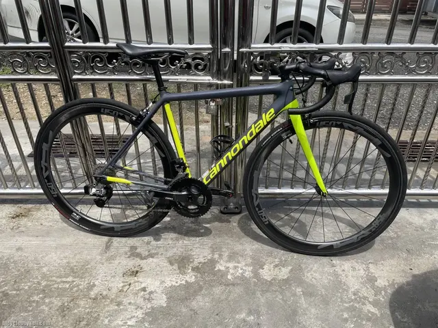 Cannondale SuperSix Evo Frame Size 48 (Rim Brake) — used bicycle for sale in Selangor, Malaysia