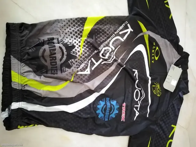 Cycling Jersey Long Sleeve New — brand new bicycle for sale in Perak, Malaysia