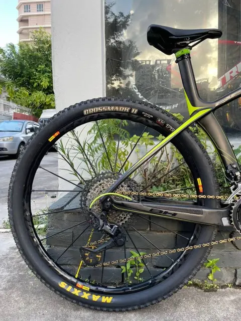 27.5" BH MTB CARBON BIKE CHEAP CHEAP SELLING ! — used bicycle for sale in Pulau Pinang, Malaysia