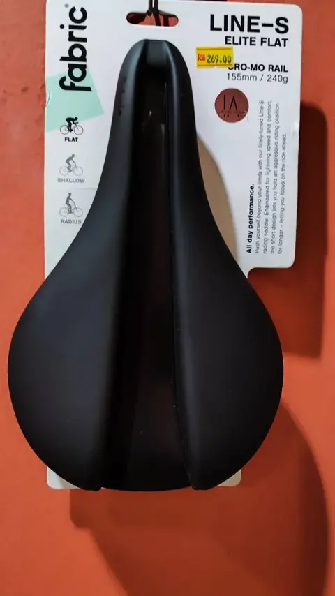 FABRIC Line-S Elite Flat Black CRO-MO Rail Saddle 155mm — used bicycle for sale in Selangor, Malaysia