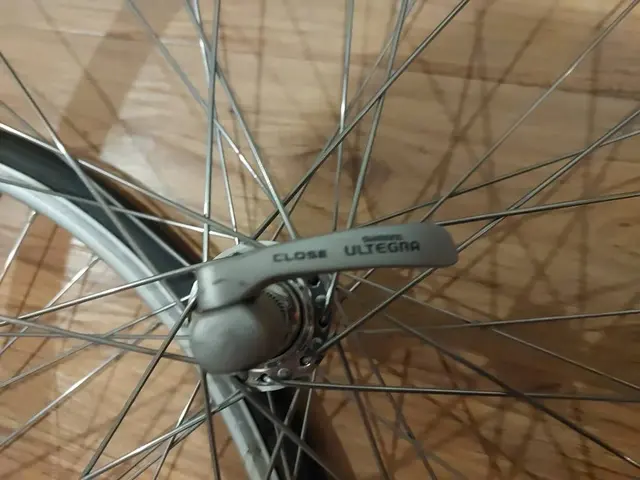 Shimano Ultegra 9 speed groupset & wheelset — used bicycle for sale in Pulau Pinang, Malaysia